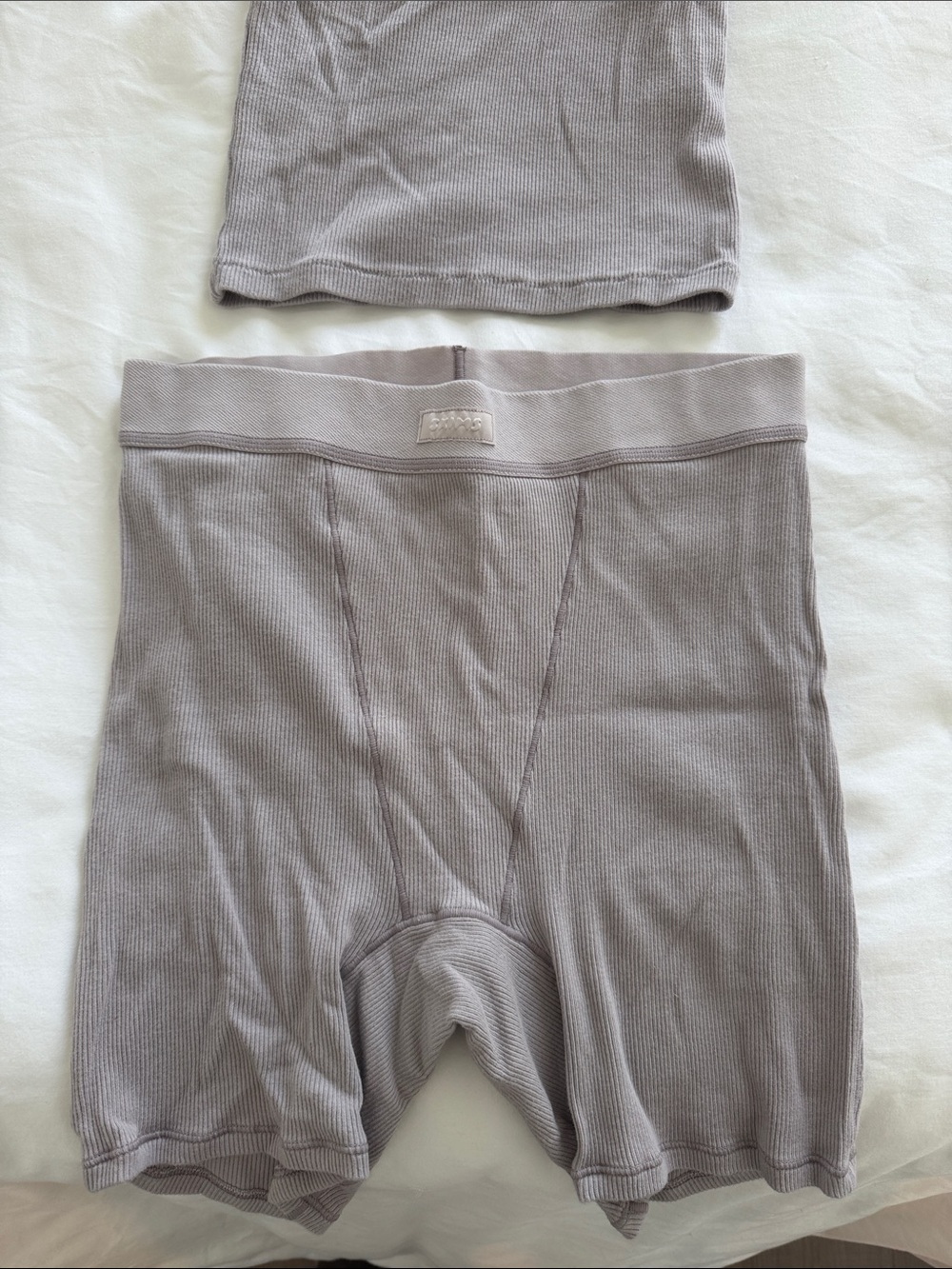 SKIMS Ribbed Tank & Lounge Set in Taupe Gray - Picture 2 of 4